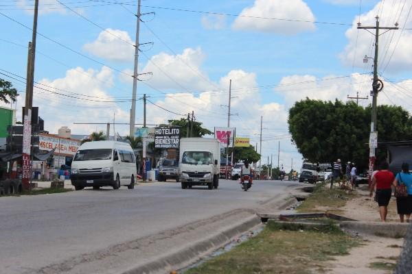 Una de las calles de El Chal, Petén.