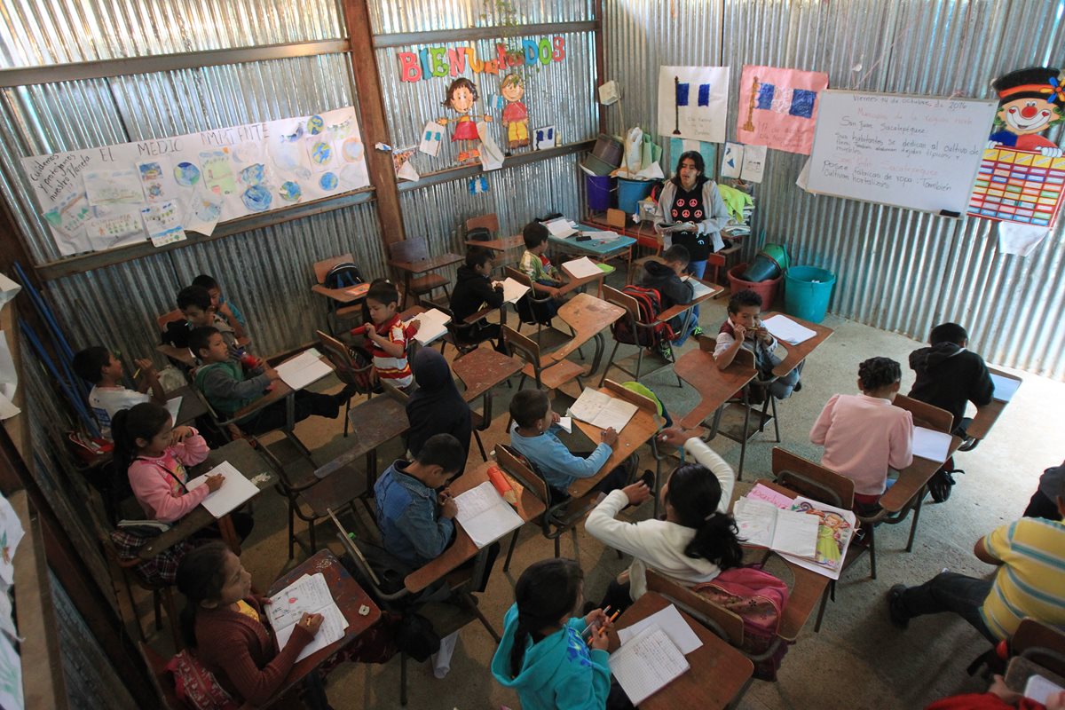 Con el préstamo que otorgue Alemania se pretende mejorar la educación en el área rural.( Foto Prensa Libre: Hemeroteca PL)