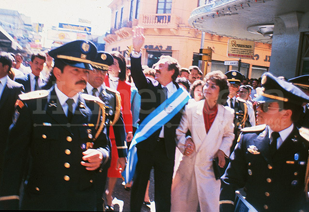 Raquel Blandón y Vinicio Cerezo fueron líderes estudiantiles, luego fueron la pareja presidencial.  (Foto: Hemeroteca PL)