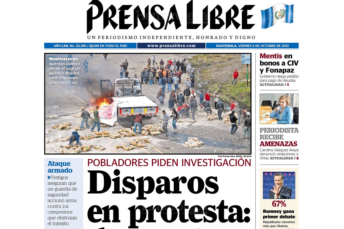 4/10/2012 Manifestantes queman camión desde el cual un guardia disparó.(Foto: Hemeroteca PL)