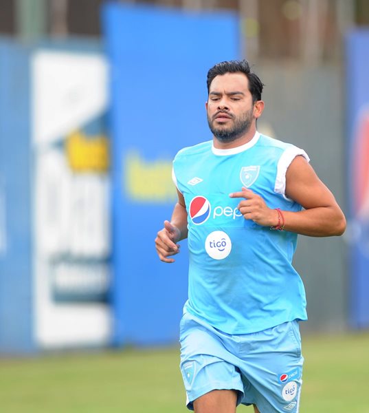 Carlos Humberto Ruiz aprobó la planificación que hizo el cuerpo técnico de la Sele para afrontar el partido contra Trinidad y Tobago (Foto Prensa Libre: Edwin Fajardo)