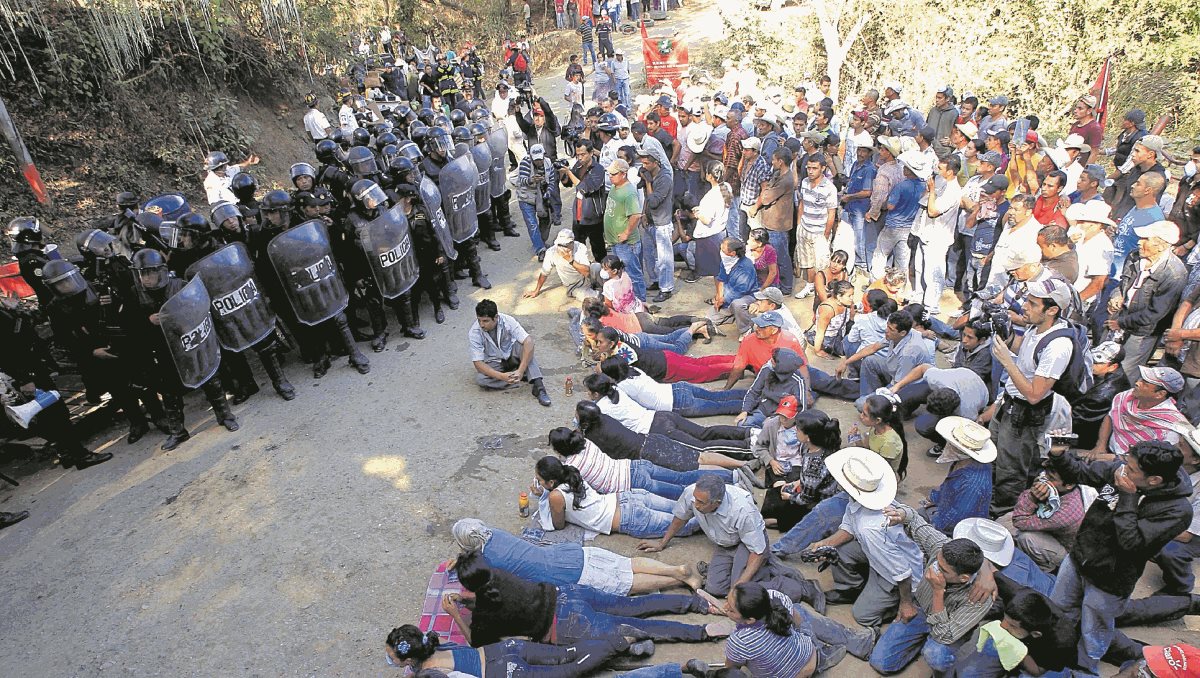 El proyecto minero el Tambor, conocido también como Progreso VII Derivada y La Puya, en San José del Golfo y en San Pedro Ayampuc, estaba autorizado para extraer y exportar oro y plata. (Foto Prensa Libre: Hemeroteca PL)