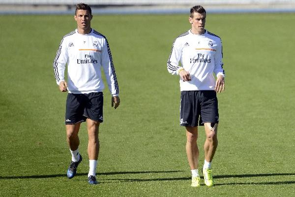 EL ARTILLERO portugués Cristiano Ronaldo y el galés Gareth Bale estarán hoy en acción contra el Sevilla.