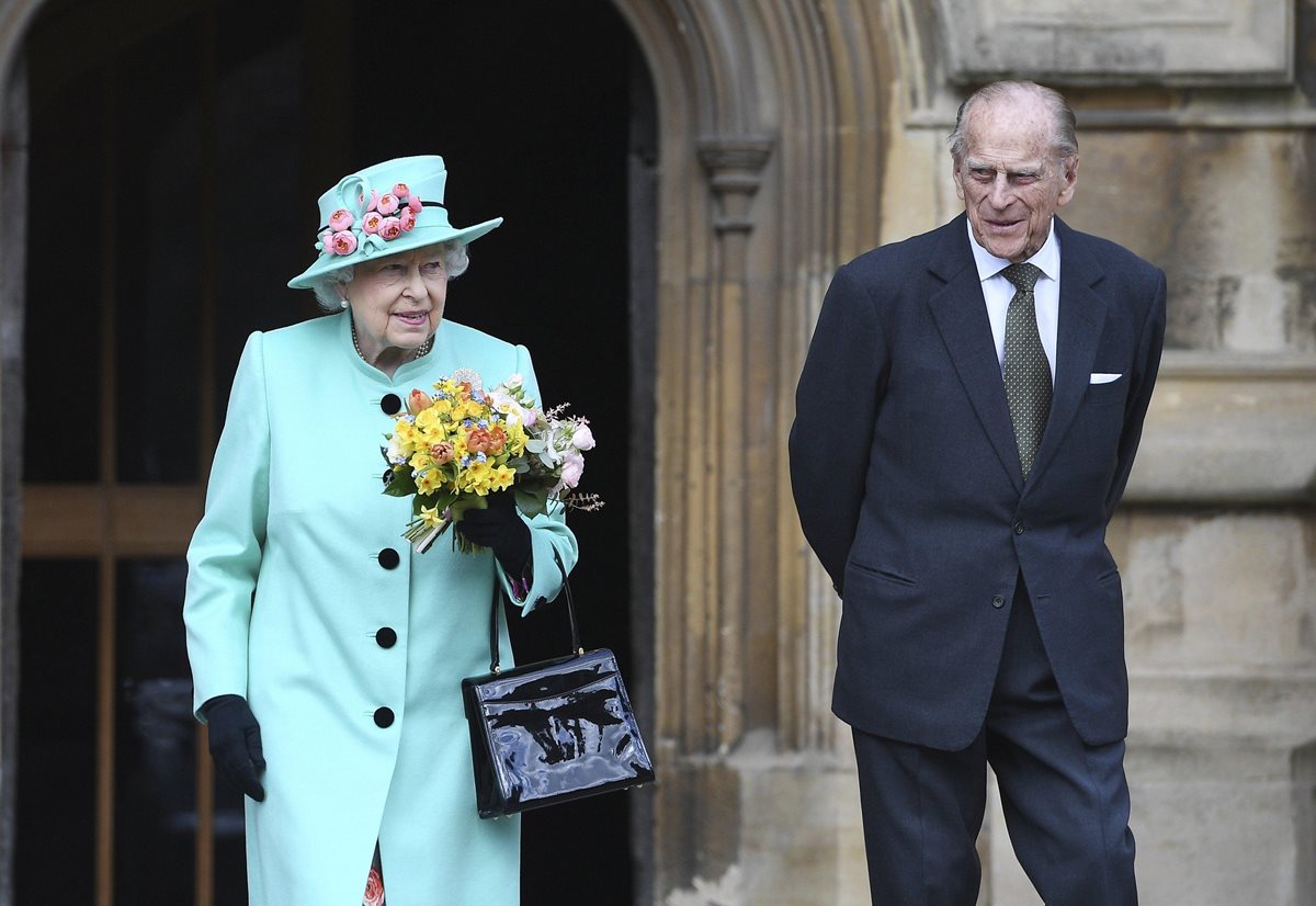 El príncipe Felipe de Edimburgo anuncia que dejará la vida pública en la familia real de Inglaterra. (Foto Prensa Libre: AFP)