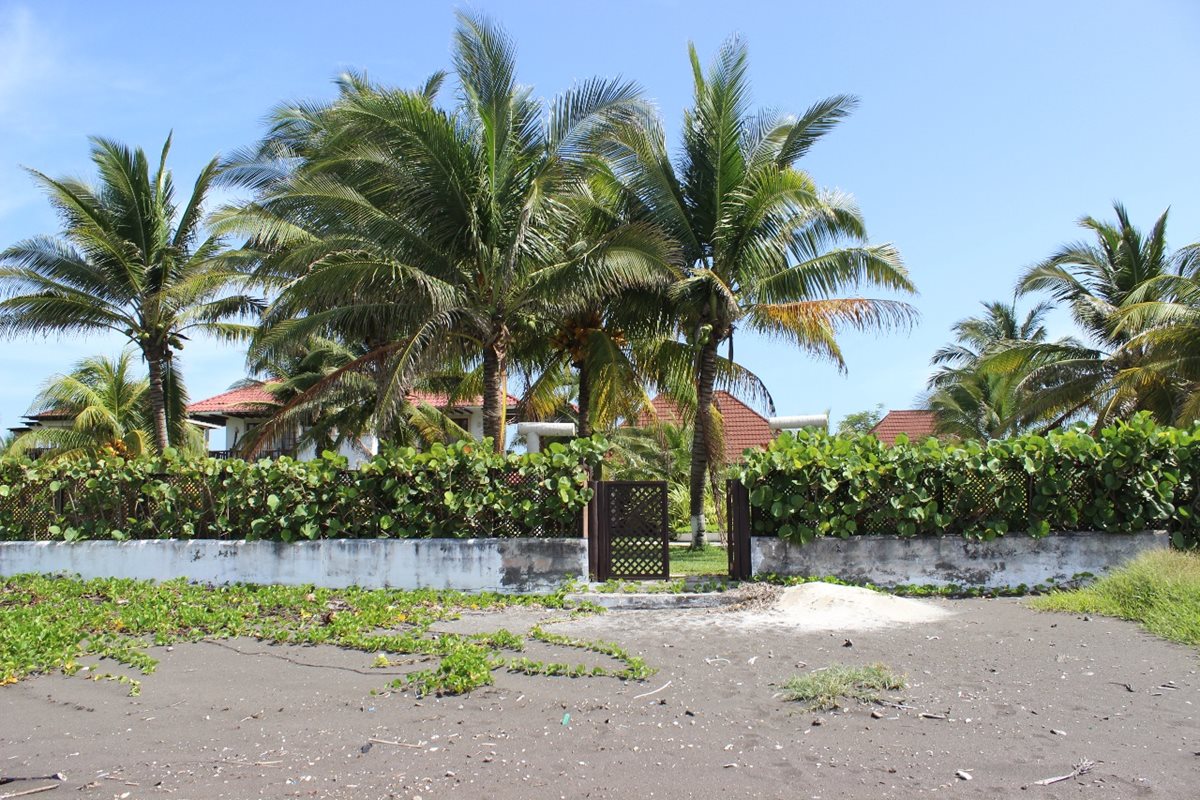 La casa que el MP busca extinguir está vinculada con el expresidente Otto Pérez Molina y ubicada en Taxisco, Santa Rosa. (Foto Prensa Libre: MP)