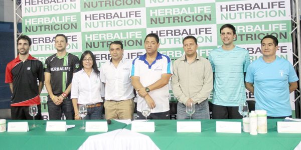 La Federación de Bádminton de Guatemala presentó a los medios de comunicación el International Challenge 2015 (Foto Prensa Libre: Edwin Fajardo)