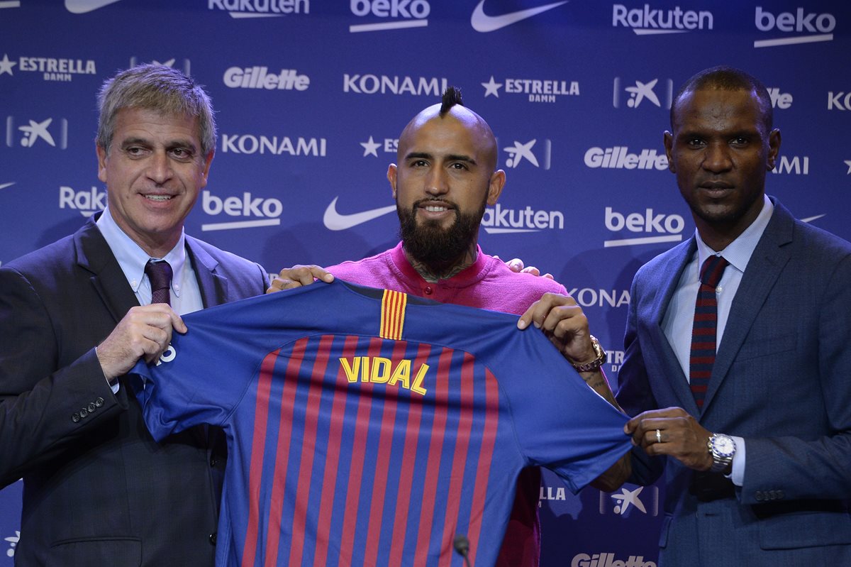 Arturo Vidal llega al Barcelona con la ilusión de ganar por primera vez la Liga de Campeones de Europa. (Foto Prensa Libre: AFP)