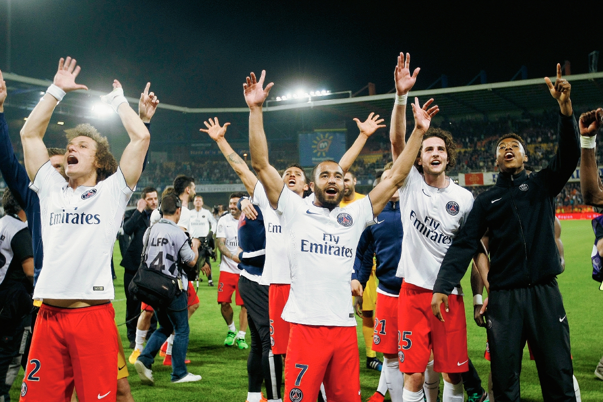 El PSG se resarció de su fracaso en Champions. (Foto Prensa Libre: AP)