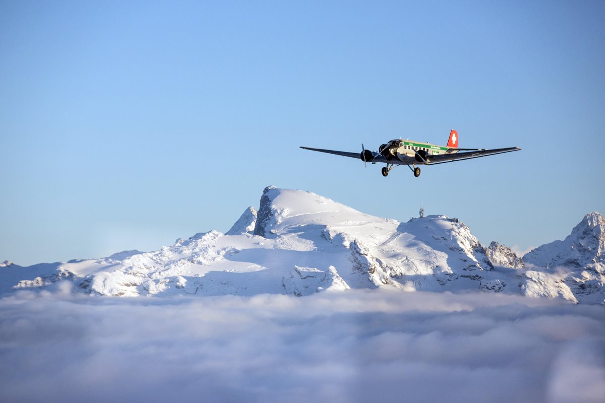 El avión regresaba a Zúrich de un viaje turístico. (Foto Prensa Libre: EFE)