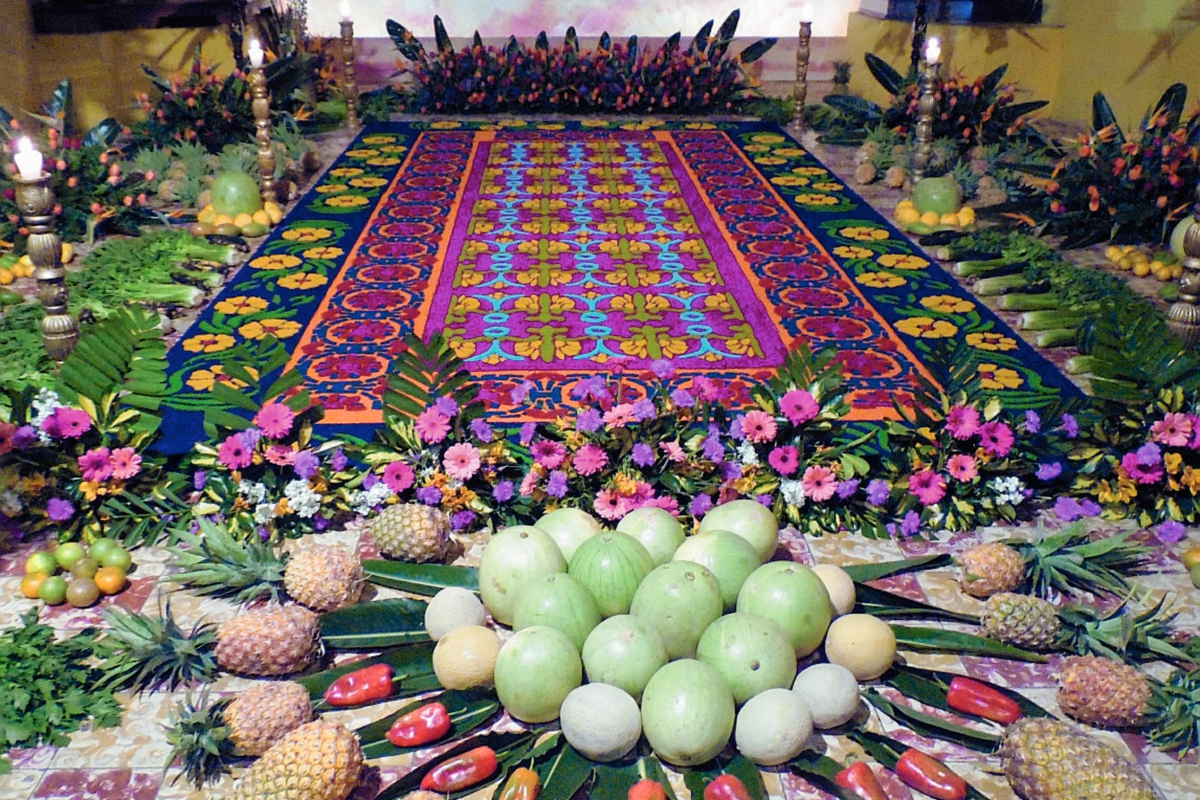 HUERTO EN homenaje a la Virgen de Dolores de la Ermita de Santa Catalina Bobadilla, Antigua Guatemala. (Foto Prensa Libre:Nestor Galicia)