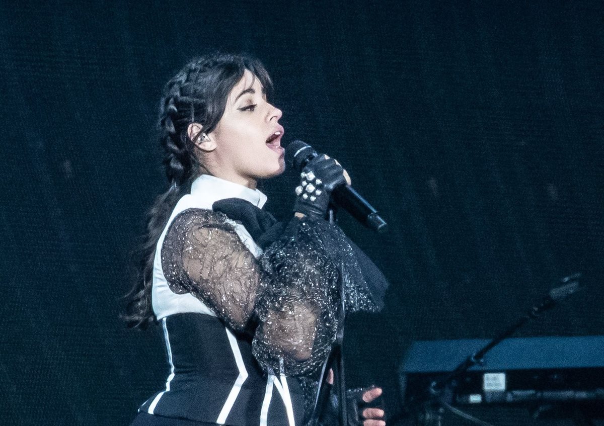 La cantante Camila Cabello lidera las nominaciones de los MTV Europe Music Awards 2018. (Foto Prensa Libre: AFP)