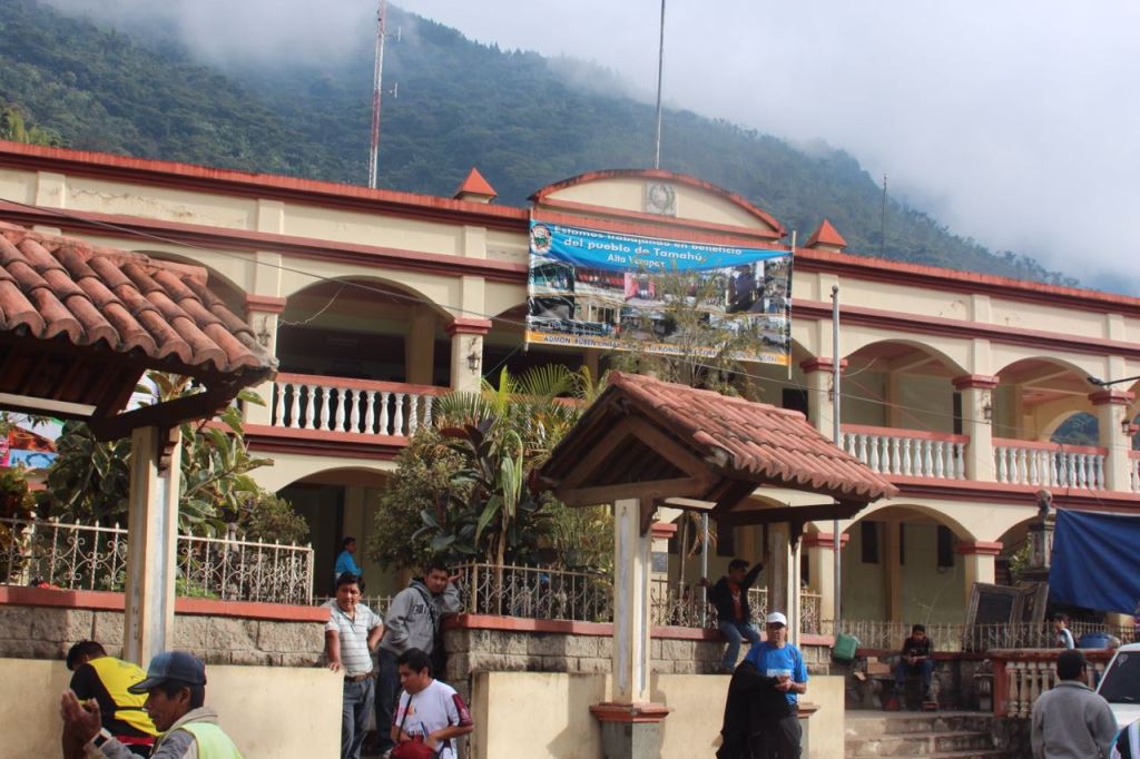 Municipalidad de Tamahú, donde desempeñó el cargo el funcionario señalado. (Foto Prensa Libre: Eduardo Sam).