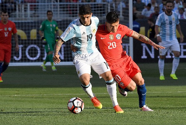 Éver Banega, seleccionado de Argentina, aseguró que el equipo tiene la ilusión de coronarse. (Foto Prensa Libre:EFE).