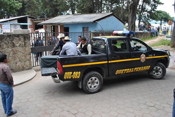 El piloto Andrés Sop falleció en el Hospital Regional de Occidente. (Foto Prensa Libre: Alejandra Martínez).