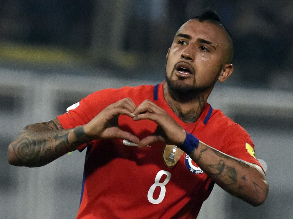 Arturo Vidal anotó un doblete en el triunfo de Chile sobre Venezuela. (Foto Prensa Libre: AFP)