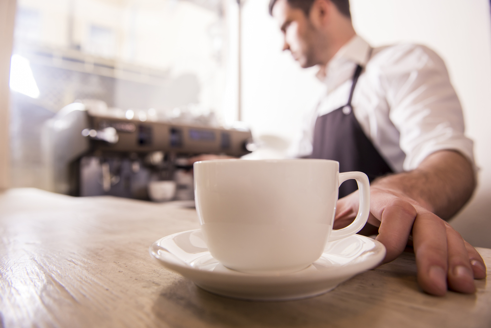 La fuerte caída de precios internacionales del café en los mercados internacionales no incide en el monto que paga el consumidor. (Foto Prensa Libre: Shutterstock)