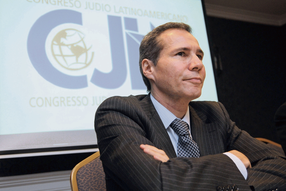 El fiscal argentino Alberto Nisman acusó a la presidenta Cristina Kirchner de obstruir una investigación sobre un atentado centro judío. (Foto Prensa Libre: AFP)