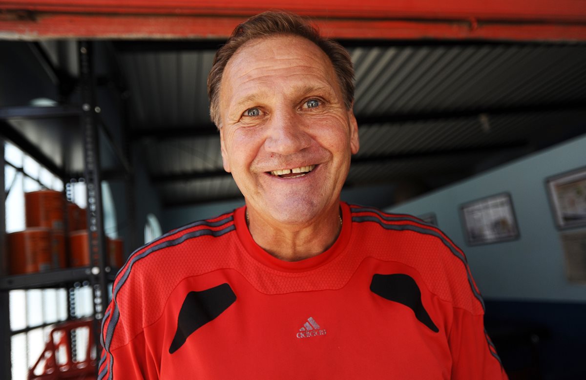 Enzo Trossero, técnico de Municipal, decidirá sobre su futuro. (Foto Prensa Libre: Francisco Sánchez).