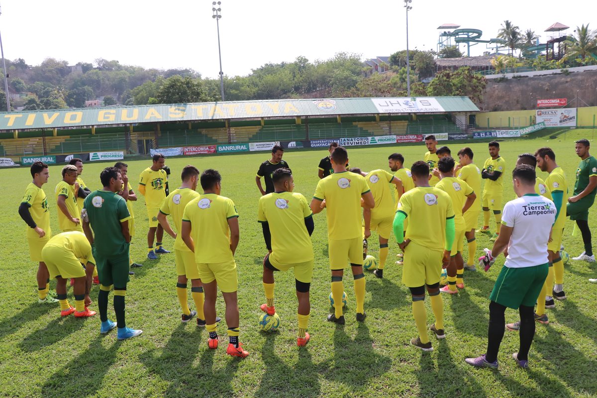 Guastatoya intentará sacar ventaja en el duelo de hoy en su cancha. (Foto Prensa Libre: Hugo Oliva)