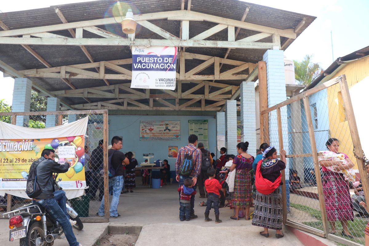 El estudio encontró que uno de cada dos servicios de salud evaluados afrontaba problemas de infraestructura. (Foto: Hemeroteca PL)