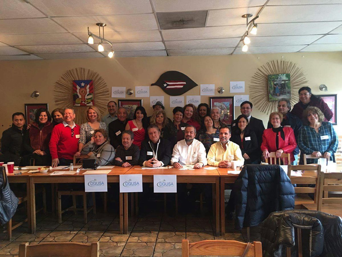 Integrantes del Frente Común de Apoyo que organizó la colecta en Illinois, Chicago. (Foto Prensa Libre: DGUSA)