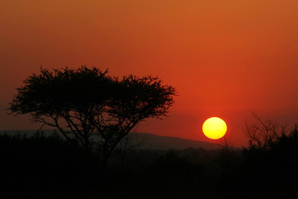  Médicos recomiendan cuidarse de  las altas temperaturas que se sienten en todo el país. (Foto Prensa Libre: Antonio Ixcot)