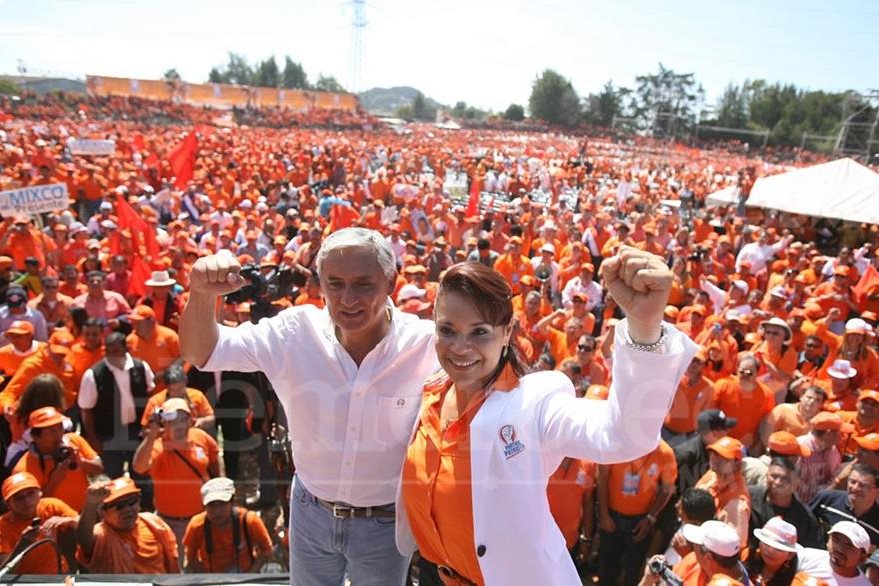 El exbinomio presidencial Otto Pérez Molina y Roxana Baldetti llegaron al poder con el Partido Patriota en el 2011.  (Foto Prensa Libre: Hemeroteca PL)
