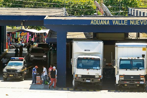 Los pasos fronterizos son los principales retos para la Unión Aduanera. (Foto Prensa Libre: Hemeroteca PL)