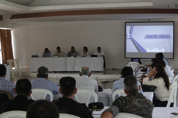 En Reunión del Codede,   en Salamá,  alcalde denuncia postura de  vecinos de Cubulco.