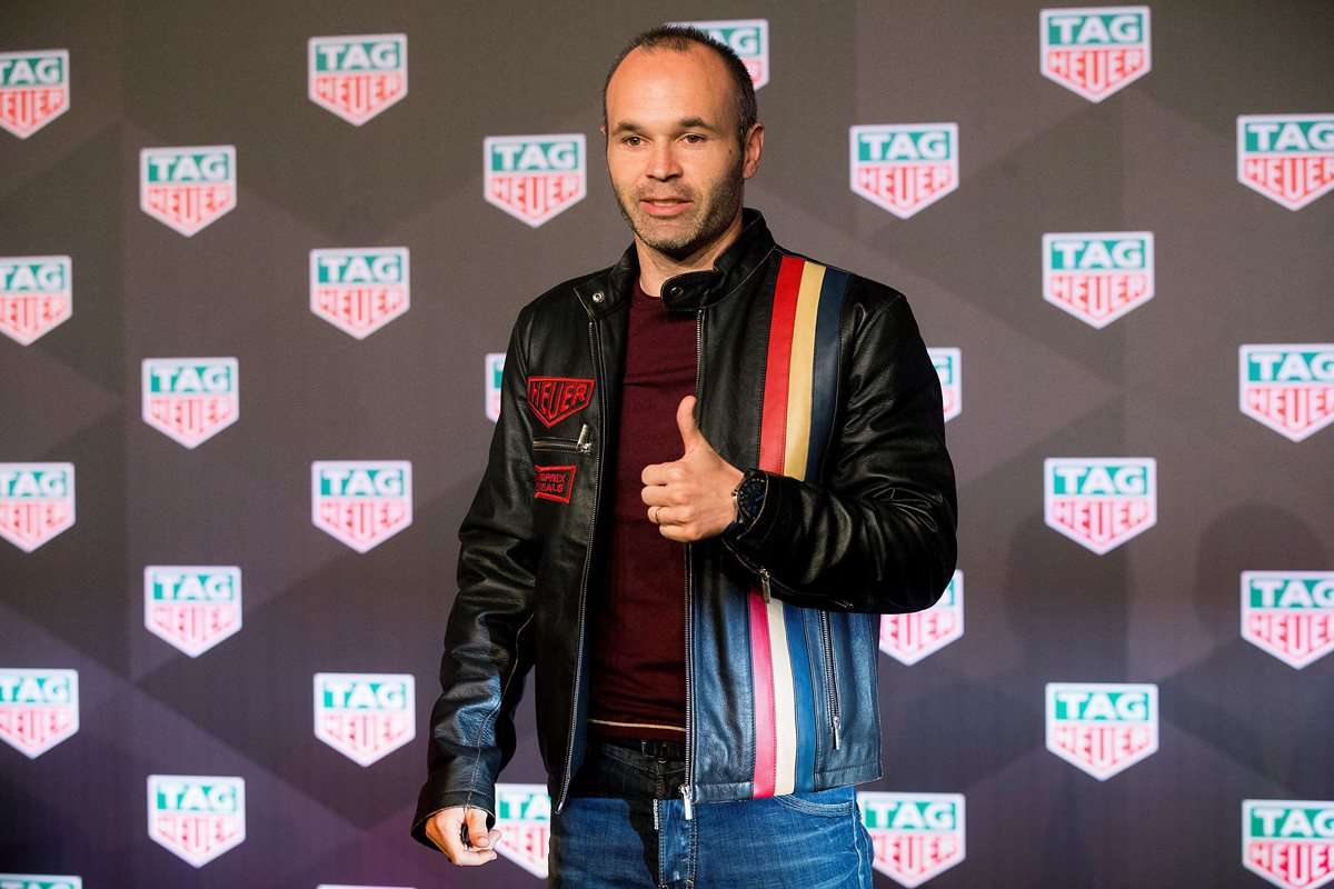 Adrés Iniesta resultó ileso luego de un accidente cuando rodaban escenas de un programa en Barcelona, España. (Foto Prensa Libre: EFE)