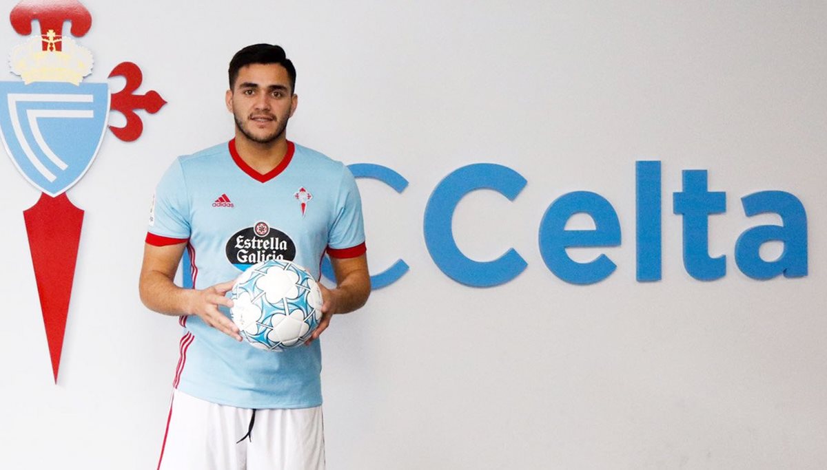 El Celta presentó este miércoles al delantero uruguayo, Maxi Gómez, como su nuevo jugador. (Foto Prensa Libre: cortesía Celta)