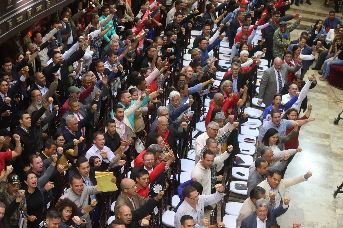 Reunión de la Asamblea Nacional Constituyente en Caracas, Venezuela. (Foto Prensa Libre: EFE)