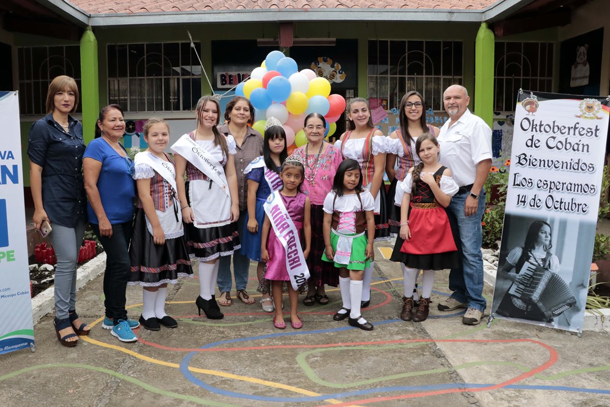 El Oktoberfest ha ganado popularidad en Guatemala y reúne a cientos de personas para la celebración en diferentes puntos. (Foto Prensa Libre: Eduardo Sam)