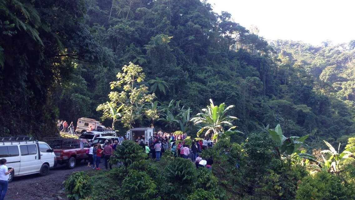 Las autoridades investigan la muerte de un poblador en un hecho de tránsito, lo que motivó la retención de los agentes de la PNC. (Foto Hemeroteca PL).