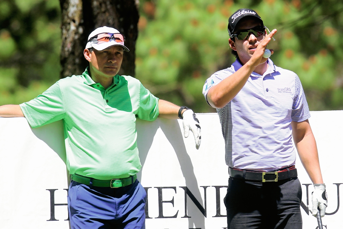 Cash Luna (Izquierda), junto a José Toledo, en el Proam del Abierto Internacional Hacienda Nueva. (Foto Prensa Libre: Óscar Felipe).