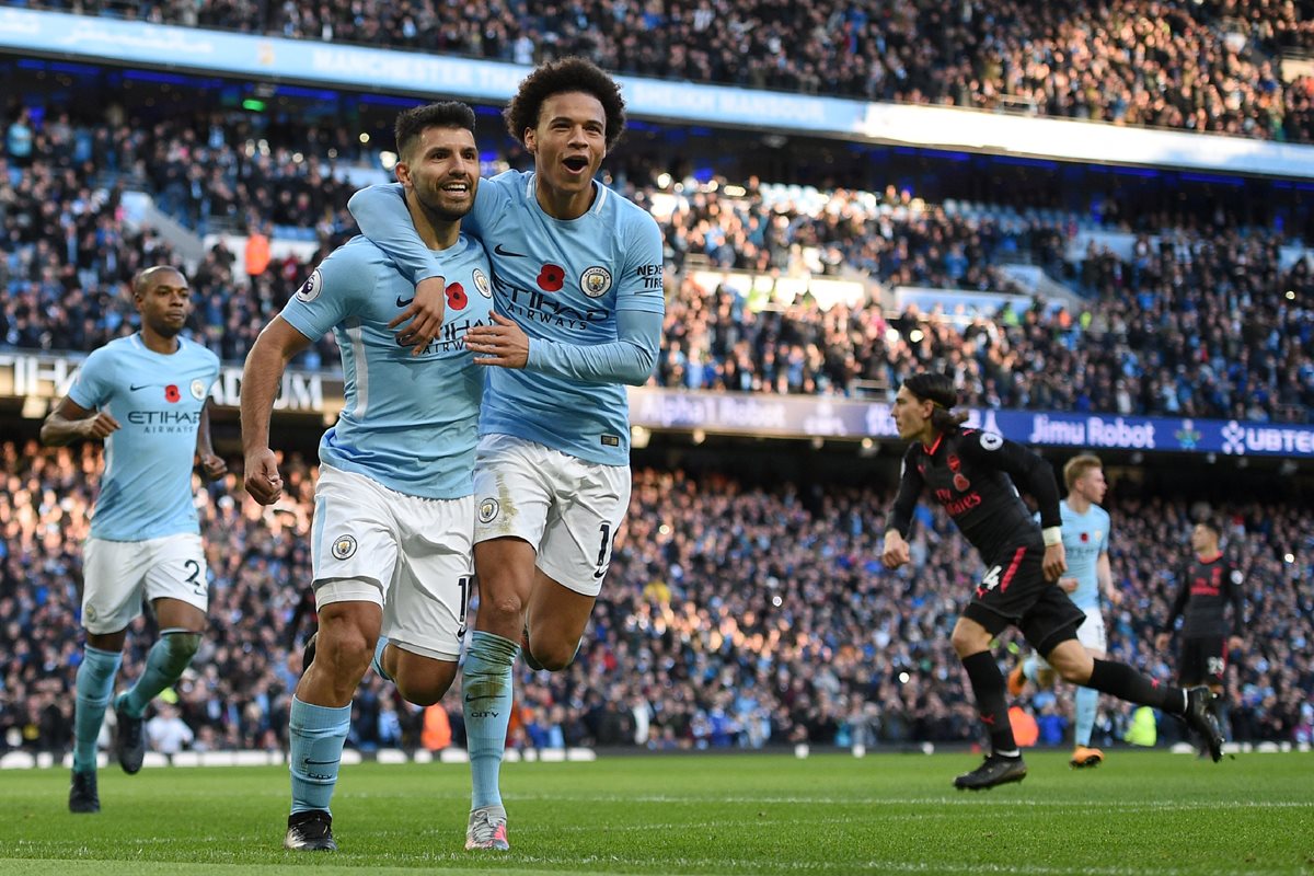 Sergio Agüero consiguió anotar en la victoria del Manchester City contra el Arsenal. (Foto Prensa Libre: AFP)