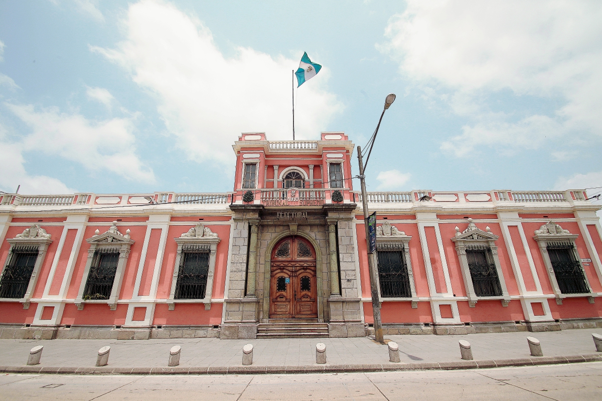 TSE debe habilitar libros para quienes quieran financiar a partidos políticos. (Foto Prensa libre: Hemeroteca PL)