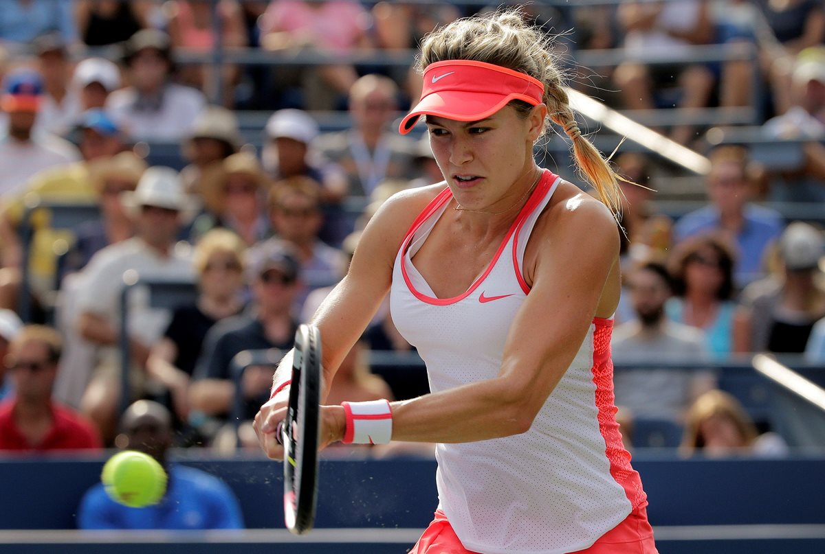 Eugenie Bouchard alegó que la organización no tenía vestuarios en condición. (Foto Prensa Libre: AFP)