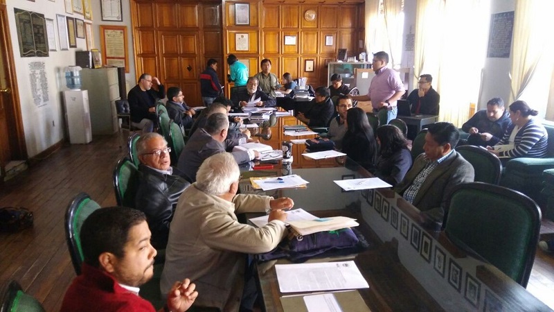 El Concejo aprobó el presupuesto y dejó pendiente para el próximo lunes la aprobación del reglamento de  algunos de los usos de recursos. (Foto Prensa Libre: María José Longo)