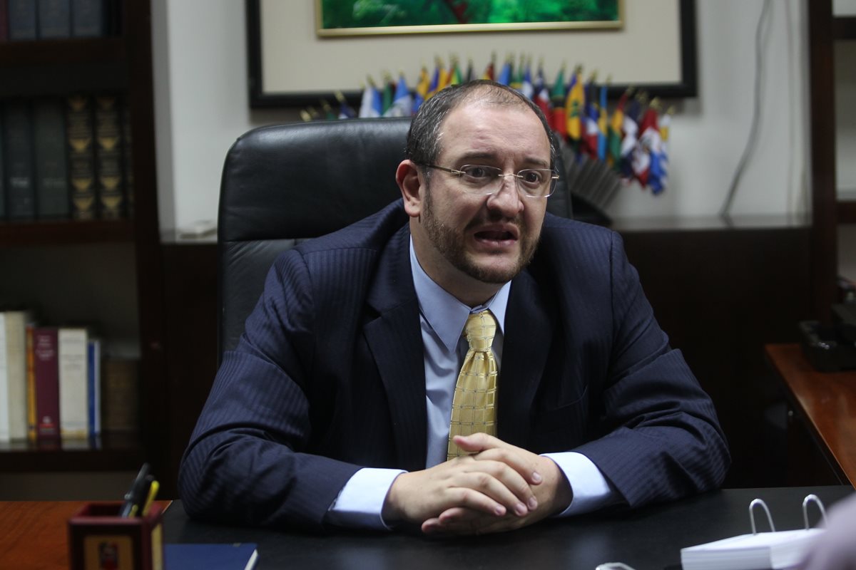 Fernando Carrera dejará la representación diplomática ante la ONU el próximo 15 de septiembre. (Foto Prensa Libre: Hemeroteca PL)