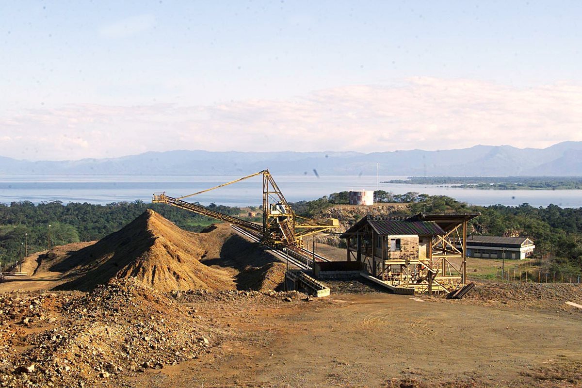 El sector de Minas y Canteras terminó en negativo. (Foto Prensa Libre: Hemeroteca PL)