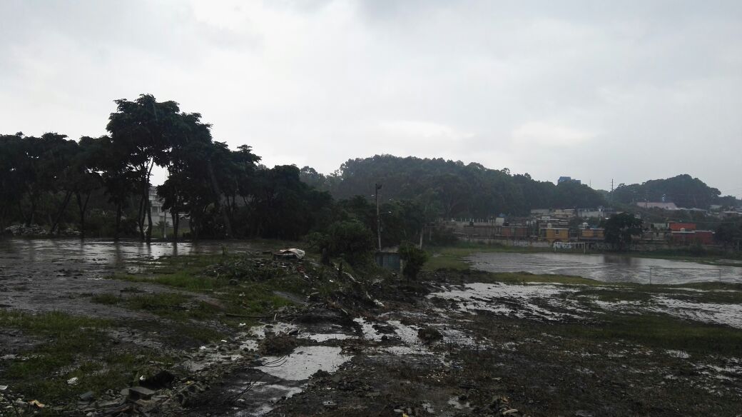 Terreno en el que se construirá el instituto tecnológico municipal. (Foto Prensa Libre: Edwin Pitán)