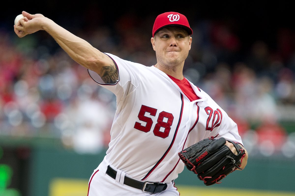 Jonathan Papelbon se perderá cuatro juegos con los Nacionales. (Foto Prensa Libre: AP).