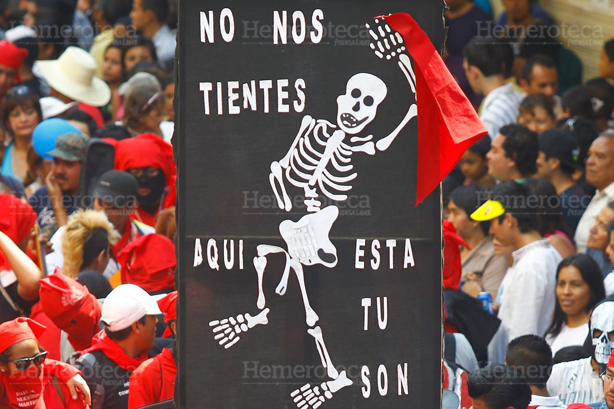 21/03/2013. La querida Chabela que encabeza cada desfile de la Huelga de Dolores. (Foto: Hemeroteca PL).