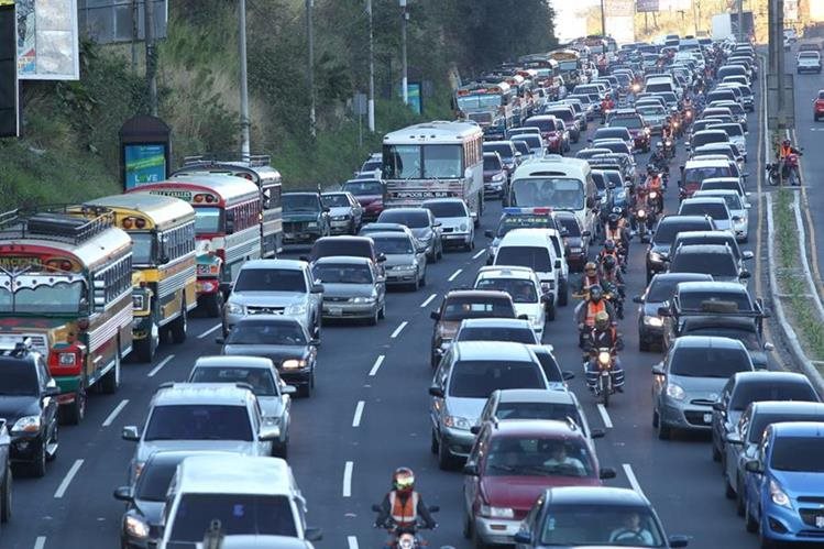 Con el libramiento de la Carretera a El Salvador a la Carretera al Atlántico se busca agilizar el tránsito en la ciudad capital. (Foto, Prensa Libre: Hemeroteca PL)