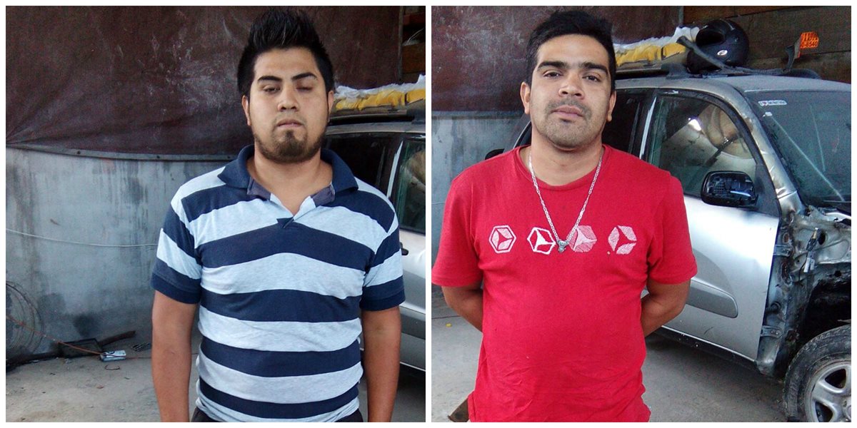 Los hermanos habrían apuñalados 17 veces a su víctima para robarle el auto. (Foto Prensa Libre: PNC)