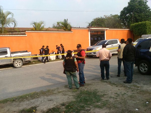 <span style="font-size: 12px;">El operativo se realizó en San José del Golfo el 9 de mayo donde se incautaron los 19 sacos  de oro y plata.( Foto Prensa Libre: Hemeroteca PL)</span>