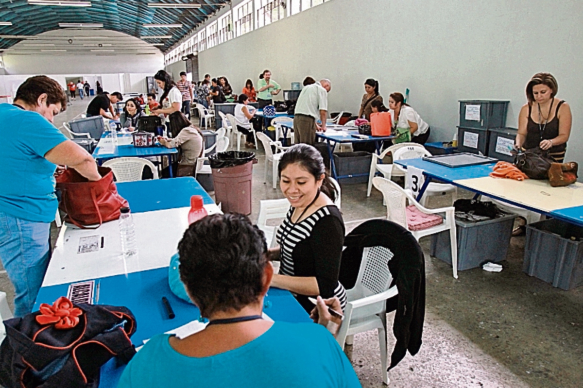 Personal temporal empezó actividades en el Parque de la Industria; la cifra crecerá después.