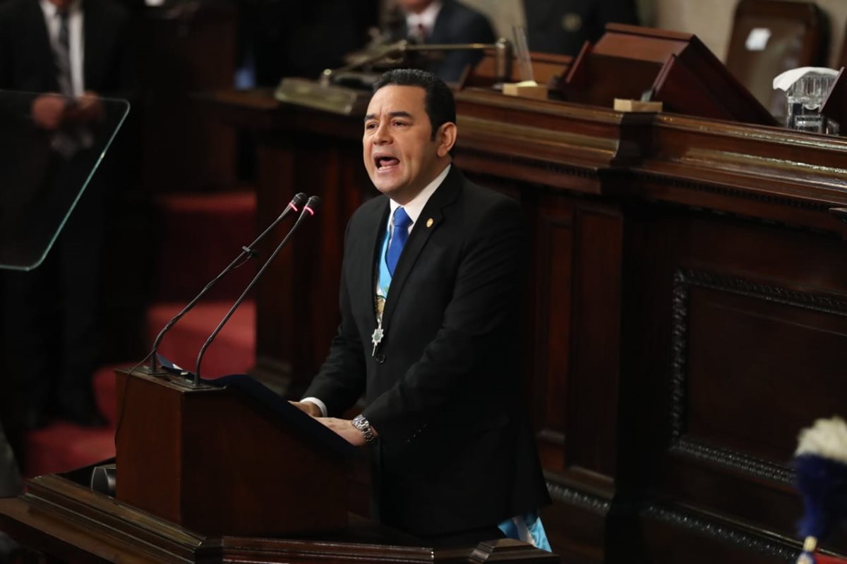 JIMMY MORALES: Ningún fiscal general, ningún procurador de los Derechos Humanos, ningún comisionado internacional es superior a la Constitución.