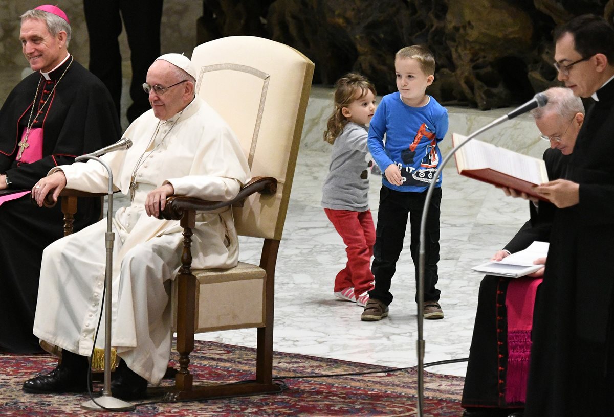 “todos deberíamos preguntarnos ¿soy libre, soy libre ante Dios?” dijo el papa Francisco durante audiencia.